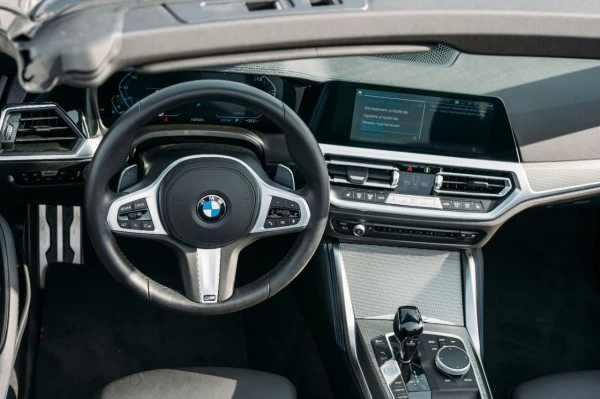  Black BMW 430i cabrio Photo 4